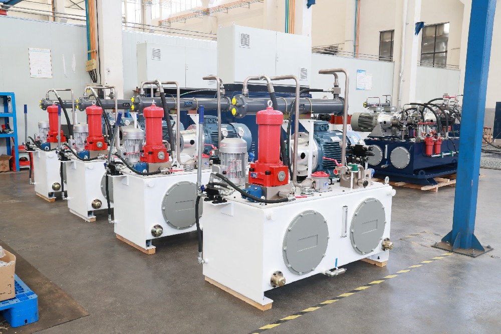 非標油缸定制引領工業(yè)應用創(chuàng)新潮流